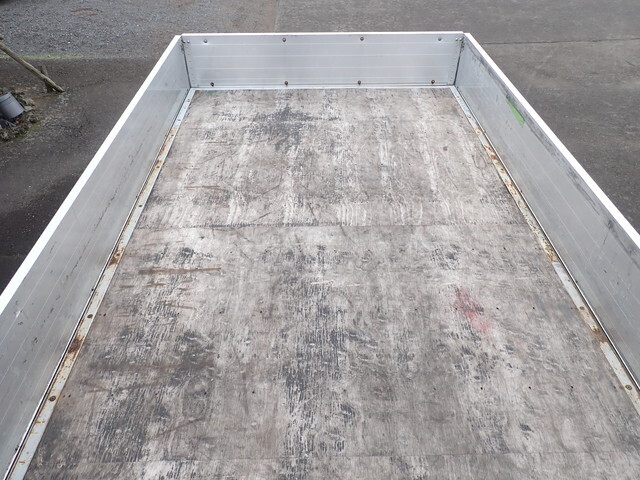 いすゞエルフアルミブロック小型（2t・3t）[写真17]