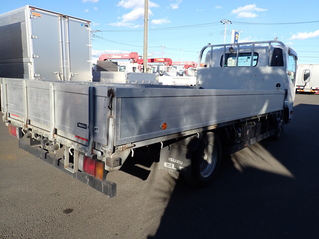 いすゞエルフアルミブロック小型（2t・3t）[写真02]