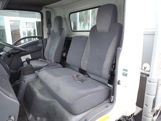 いすゞエルフアルミブロック小型（2t・3t）[写真25]