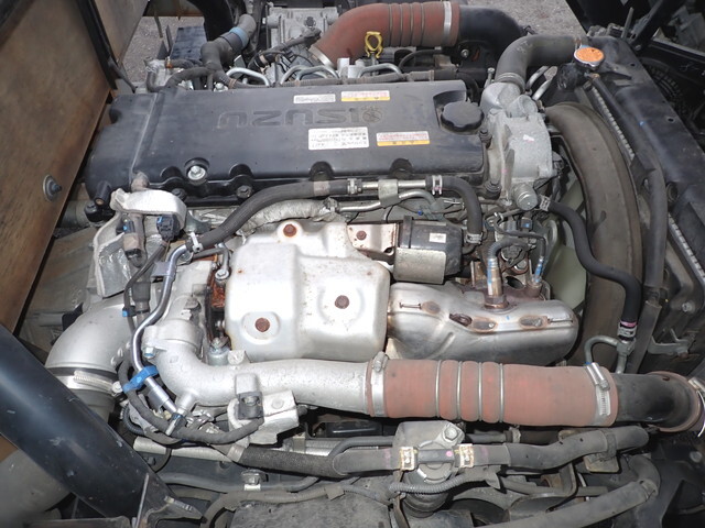 いすゞエルフアルミブロック小型（2t・3t）[写真30]