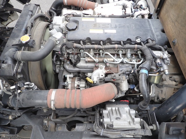 いすゞエルフアルミブロック小型（2t・3t）[写真31]