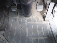 いすゞエルフアルミブロック小型（2t・3t）[写真35]