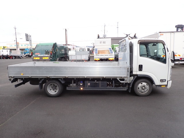 いすゞエルフアルミブロック小型（2t・3t）[写真04]