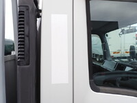 いすゞエルフアルミブロック小型（2t・3t）[写真06]