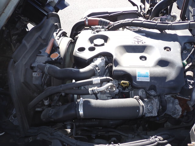 いすゞエルフ冷凍車（冷蔵車）小型（2t・3t）[写真38]