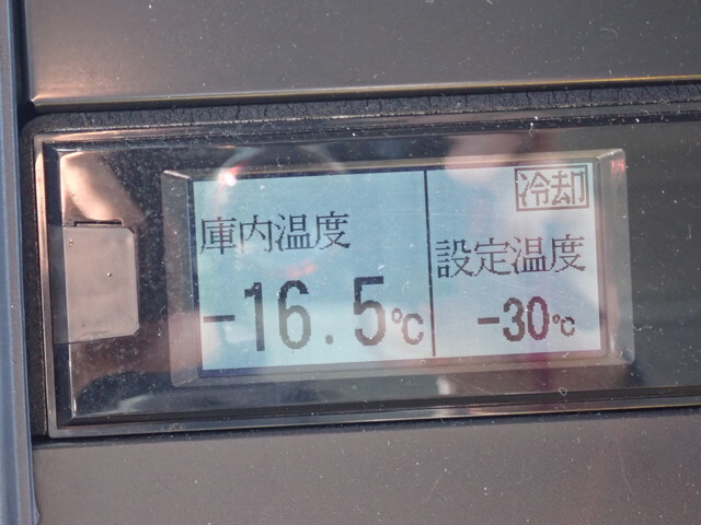 いすゞエルフ冷凍車（冷蔵車）小型（2t・3t）[写真40]