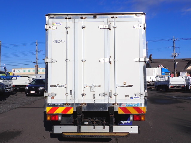 いすゞエルフ冷凍車（冷蔵車）小型（2t・3t）[写真05]