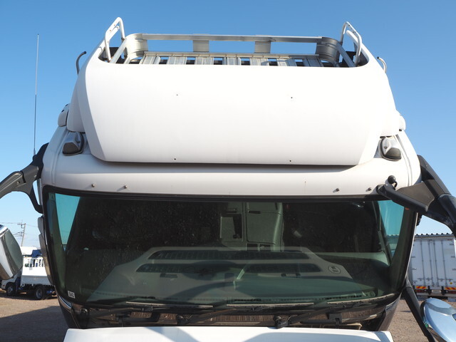 三菱ふそうスーパーグレートアルミブロック大型（10t）[写真10]