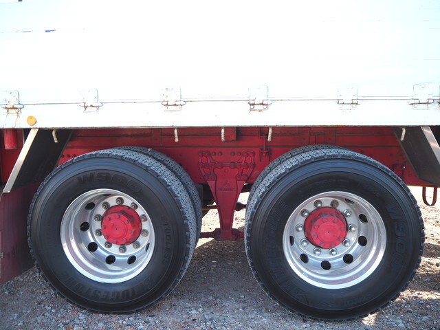 三菱ふそうスーパーグレートアルミブロック大型（10t）[写真17]