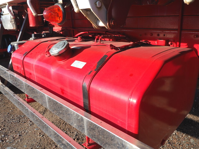 三菱ふそうスーパーグレートアルミブロック大型（10t）[写真24]