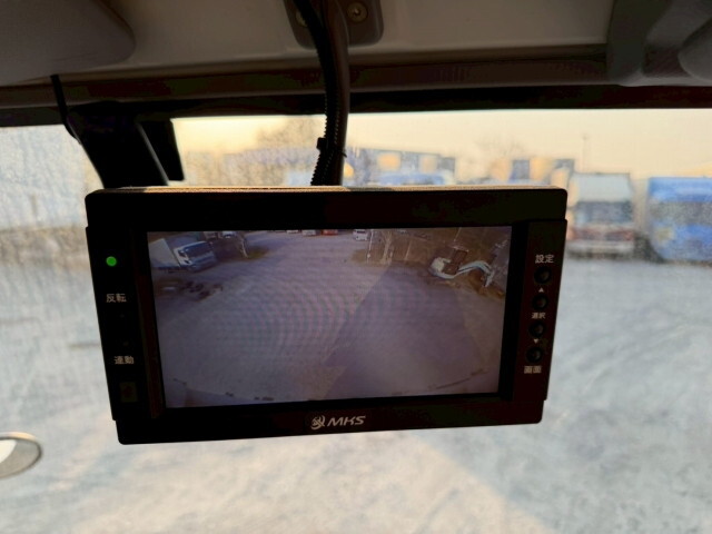 いすゞエルフアルミウイング小型（2t・3t）[写真13]