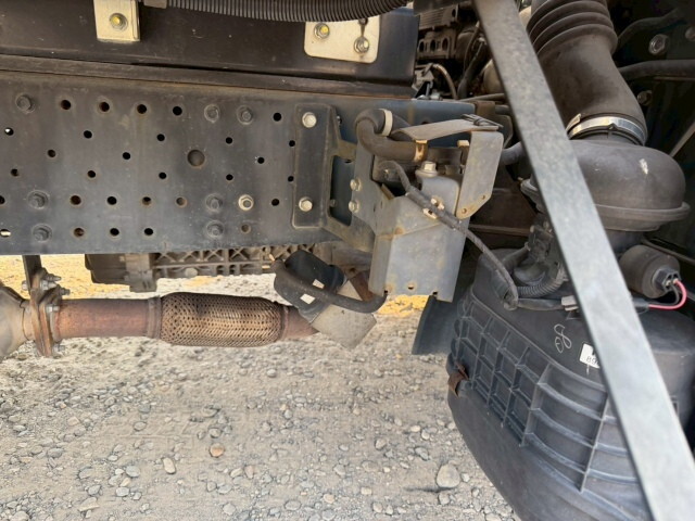 いすゞエルフアルミウイング小型（2t・3t）[写真21]