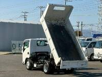 いすゞエルフダンプ小型（2t・3t）[写真12]