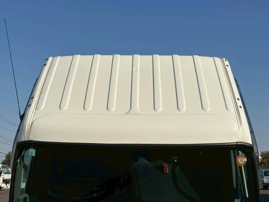 日野デュトロ平ボディ小型（2t・3t）[写真17]