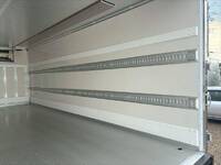 日野レンジャー冷凍車（冷蔵車）中型（4t）[写真11]