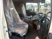 日野レンジャー冷凍車（冷蔵車）中型（4t）[写真22]