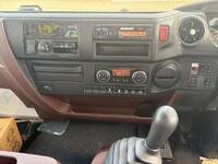 日野レンジャー冷凍車（冷蔵車）中型（4t）[写真23]