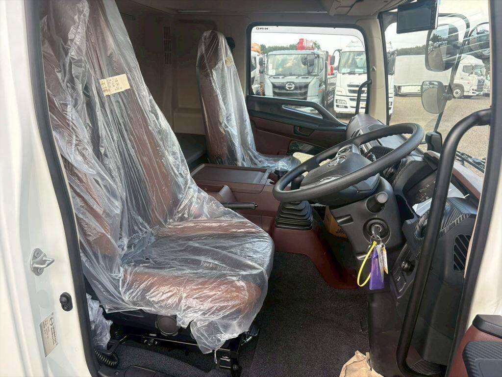 日野レンジャー冷凍車（冷蔵車）中型（4t）[写真20]