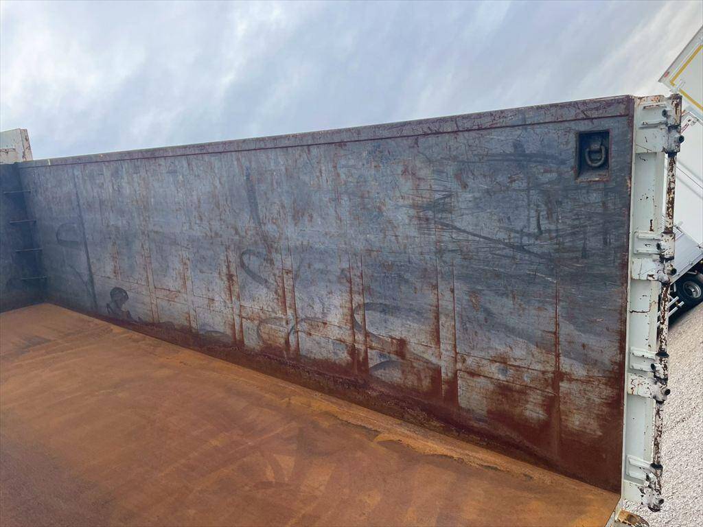 三菱ふそうスーパーグレート深ダンプ（土砂禁ダンプ）大型（10t）[写真10]