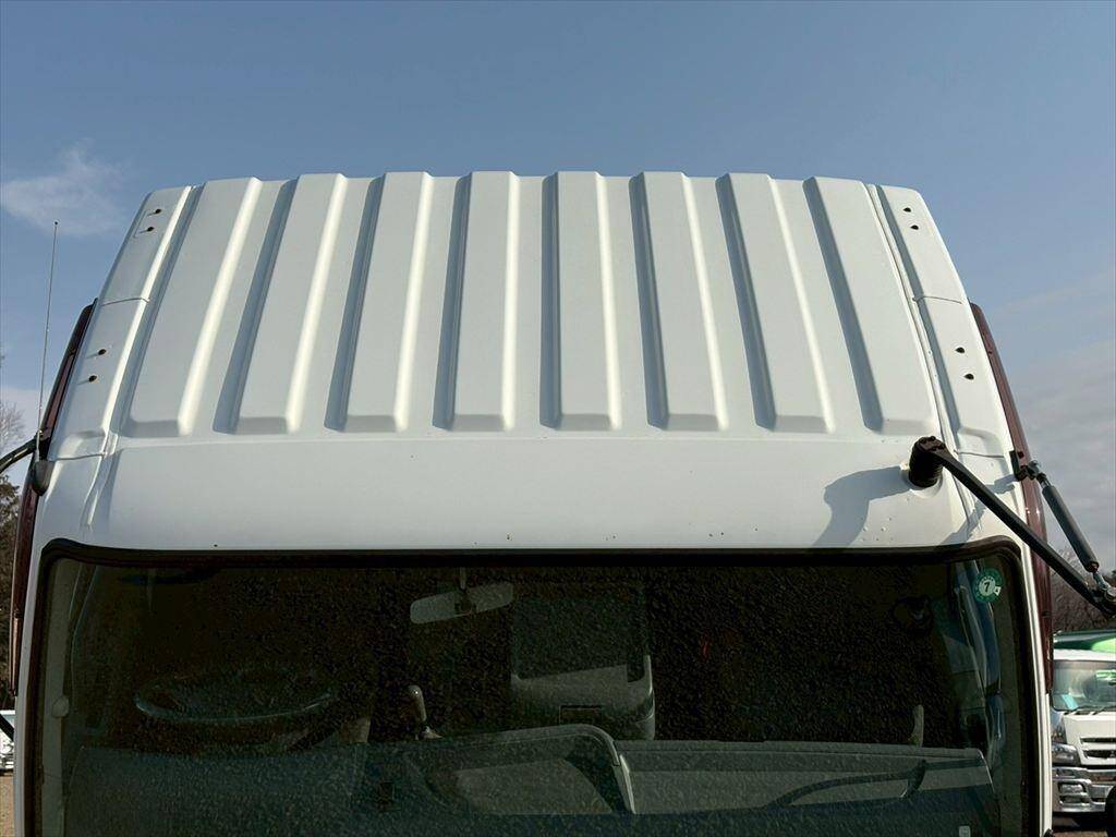 三菱ふそうファイター平ボディ増トン（6t・8t）[写真18]