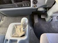 三菱ふそうファイター平ボディ増トン（6t・8t）[写真21]