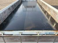 三菱ふそうファイター平ボディ増トン（6t・8t）[写真09]