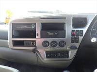 UDトラックスコンドルセルフクレーン4段増トン（6t・8t）[写真19]