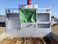 UDトラックスコンドルセルフクレーン4段増トン（6t・8t）[写真08]