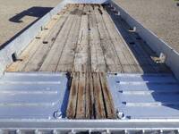 UDトラックスコンドルセルフクレーン4段増トン（6t・8t）[写真09]