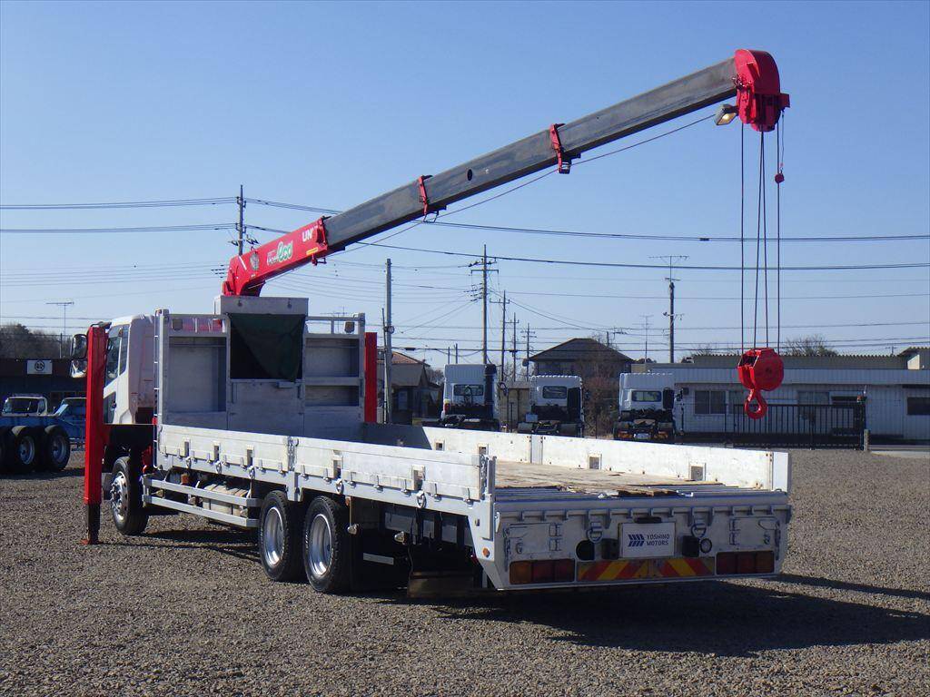 UDトラックスコンドルセルフクレーン4段増トン（6t・8t）[写真09]