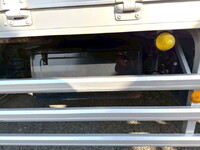 いすゞフォワードアルミウイング増トン（6t・8t）[写真15]