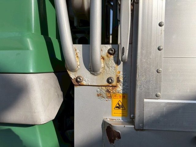 三菱ふそうスーパーグレートアルミブロック大型（10t）[写真14]