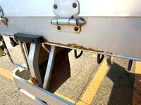 三菱ふそうスーパーグレートアルミブロック大型（10t）[写真17]