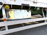 三菱ふそうスーパーグレートアルミブロック大型（10t）[写真10]