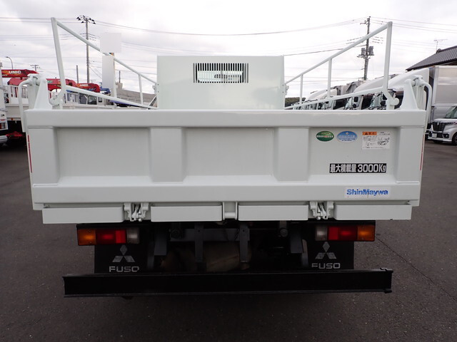 三菱ふそうキャンターダンプ小型（2t・3t）[写真05]