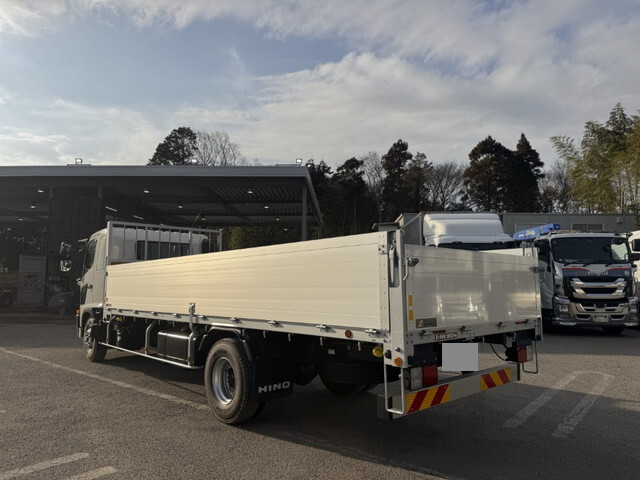 日野レンジャーアルミブロック中型（4t）[写真02]