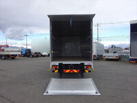 三菱ファイターアルミウイング中型（4t）[写真16]