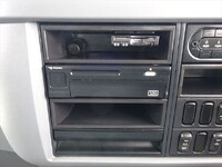 三菱ファイターアルミウイング中型（4t）[写真28]