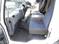 三菱ファイターアルミウイング中型（4t）[写真30]