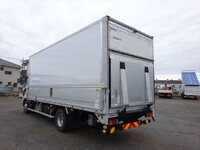 三菱ファイターアルミウイング中型（4t）[写真02]