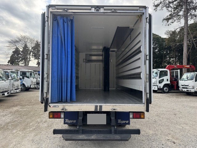 いすゞエルフ冷凍車（冷蔵車）小型（2t・3t）[写真20]