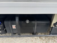 いすゞエルフ冷凍車（冷蔵車）小型（2t・3t）[写真28]