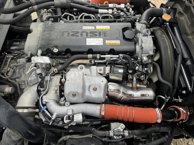 いすゞエルフ冷凍車（冷蔵車）小型（2t・3t）[写真37]