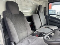 いすゞエルフ冷凍車（冷蔵車）小型（2t・3t）[写真06]