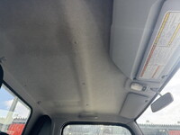 三菱ふそうキャンター平ボディ小型（2t・3t）[写真28]