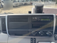 三菱ふそうキャンター平ボディ小型（2t・3t）[写真30]