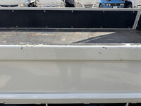 三菱ふそうキャンター平ボディ小型（2t・3t）[写真36]