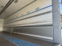 日野プロフィアアルミウイング大型（10t）[写真23]