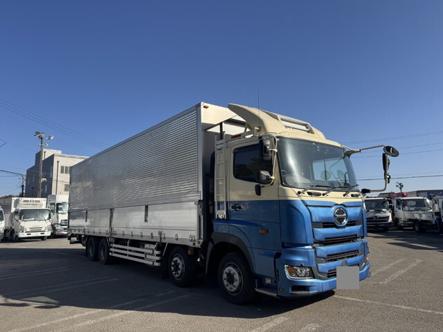 日野プロフィアアルミウイング大型（10t）[写真03]