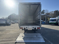 日野プロフィアアルミウイング大型（10t）[写真38]